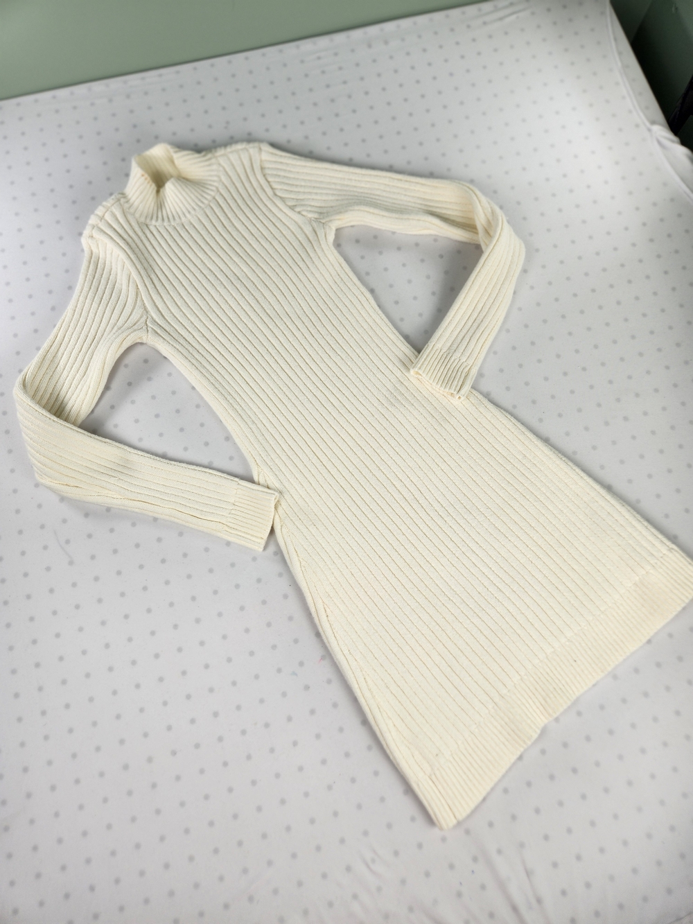 Hollister Cream Ribbed Knit Long-Sleeve Turtleneck Dress